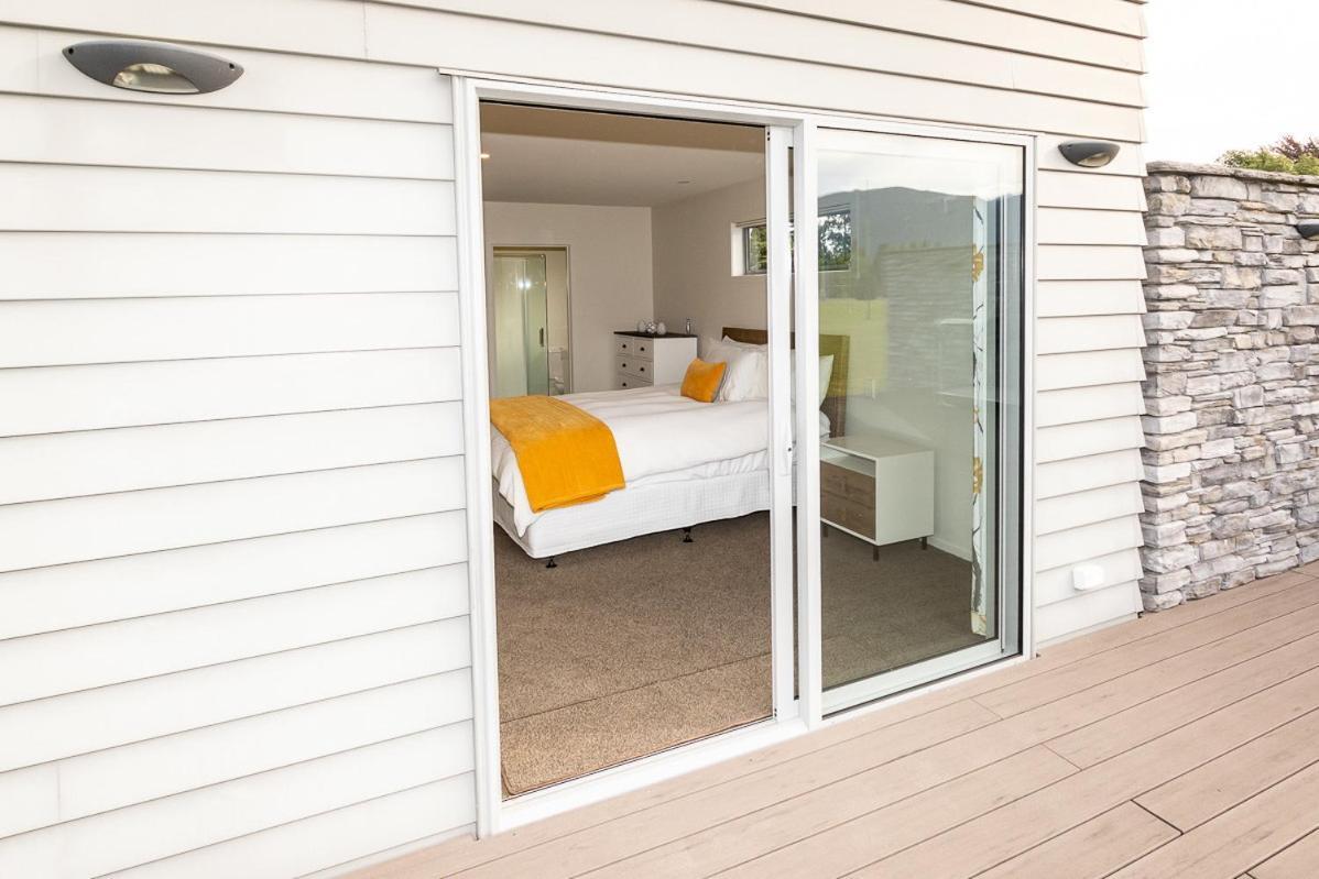 Poppa Pete'S - Te Anau Holiday Home ภายนอก รูปภาพ